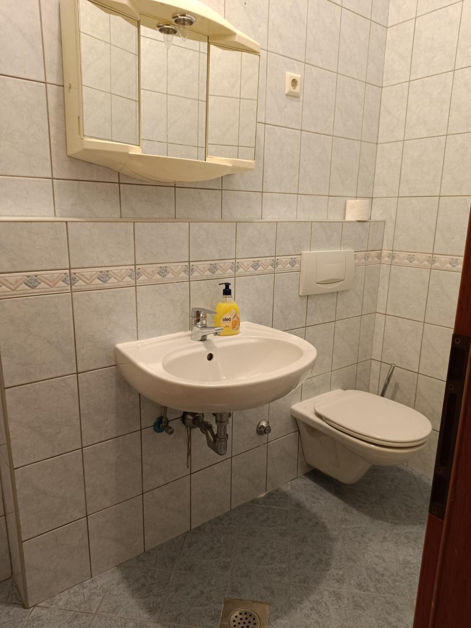 Apartmani "Radi" Baška Voda Esterno foto