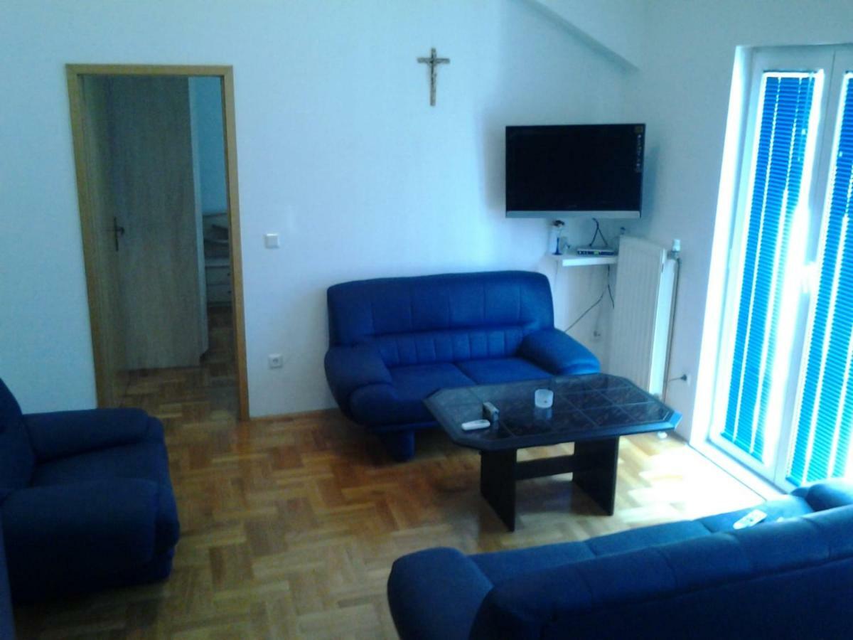 Apartmani "Radi" Baška Voda Esterno foto